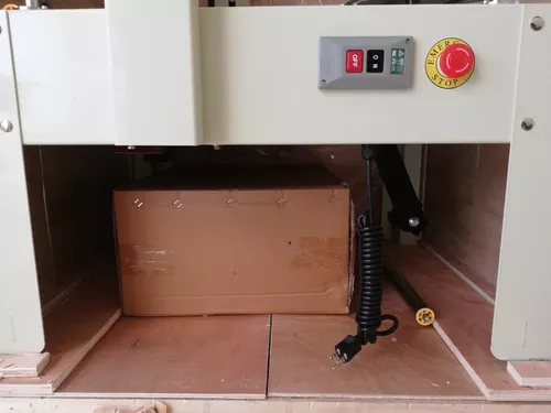 Selladora Empacadora Semiautomática de Cartón | Brother Machinery