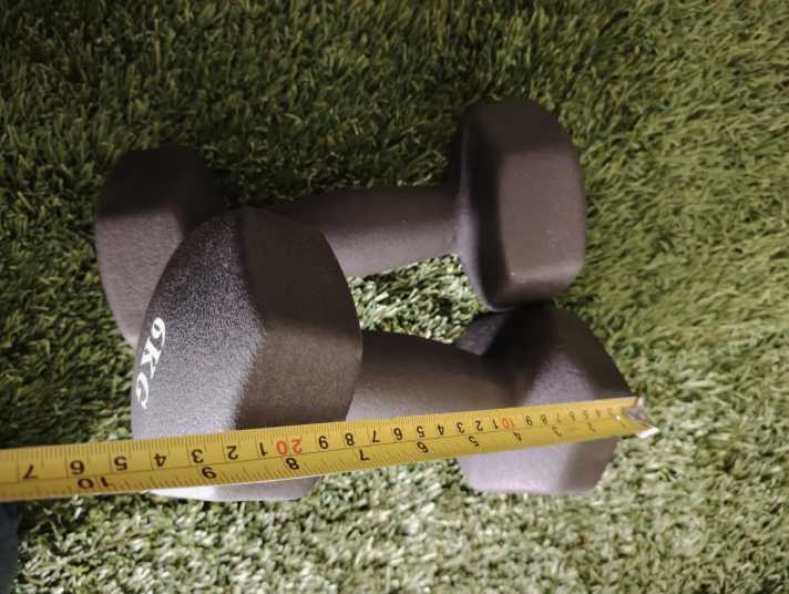 Mancuerna negra de hierro fundido y revestimiento de goma 6kg
